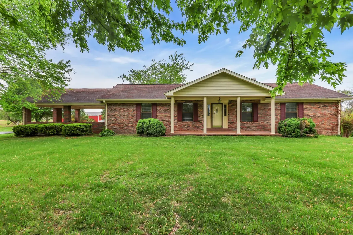 5245 Galen Rd, Lafayette, TN 37083 - #1
