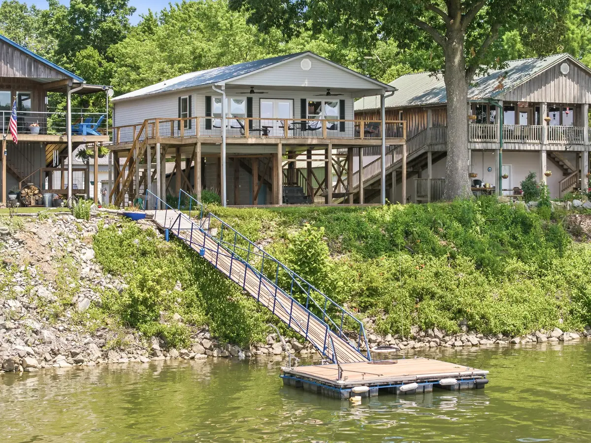 1728 Yarbro Landing Ln, Decaturville, TN 38329 - #1