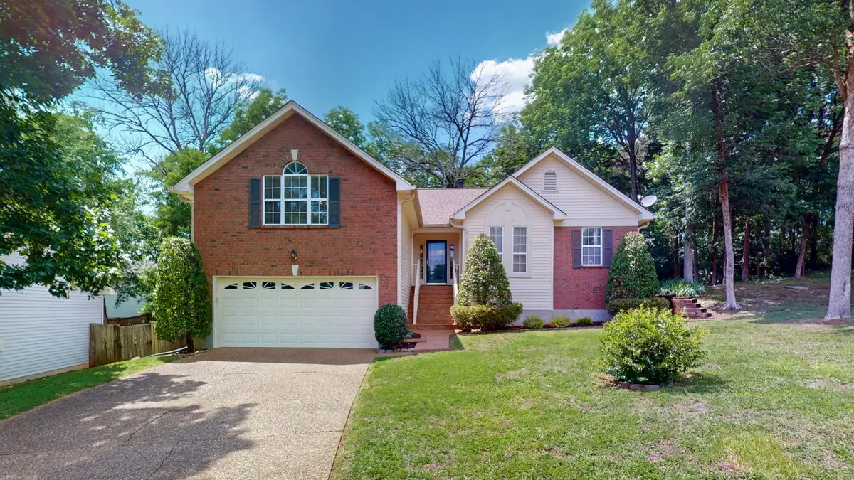 2017 Alice Springs Ct, Mount Juliet, TN 37122 - #1