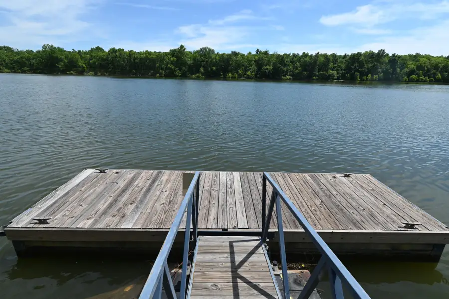 1067 Wc Pickett, Clifton, TN 38425 - #2