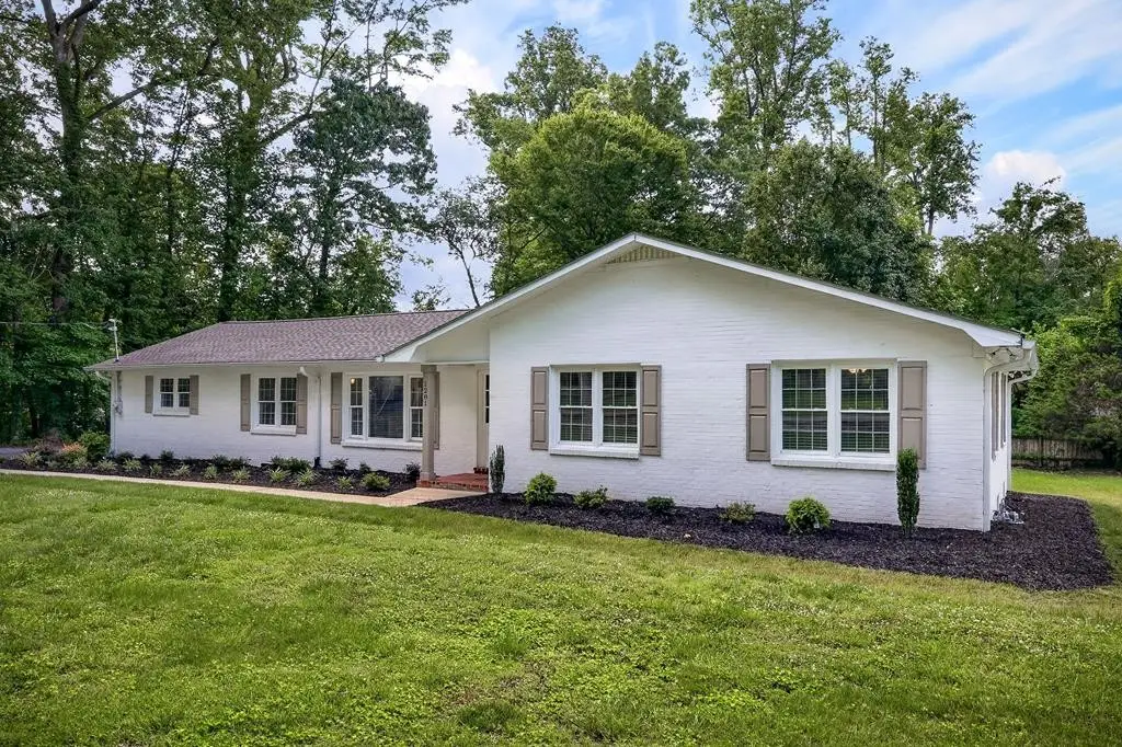 1281 Winterhill Dr, Cookeville, TN 38501 - #1