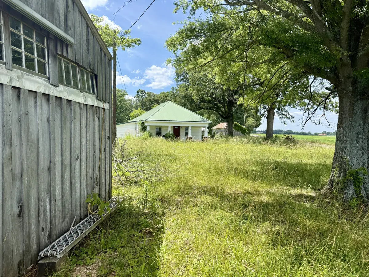 77 Macedonia Rd, Lawrenceburg, TN 38464 - #1