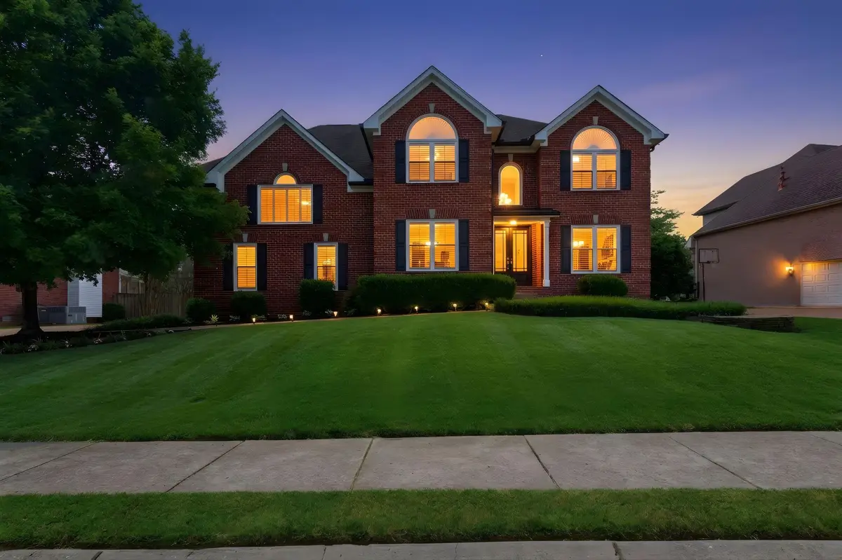 108 Crooked Creek Ln, Hendersonville, TN 37075 - #1