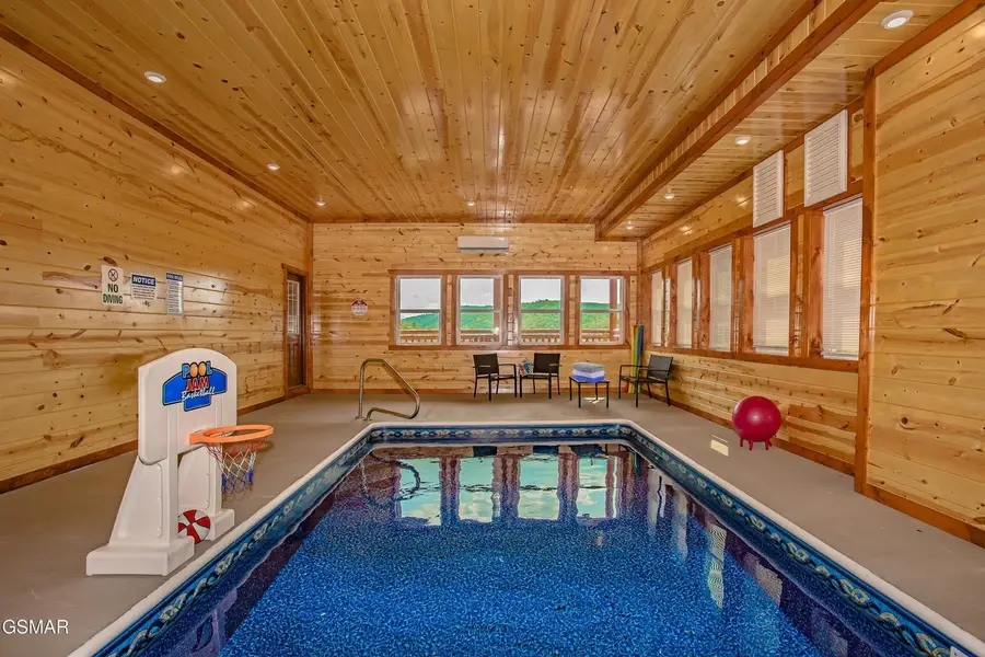 3270 Lonesome Pine Way, Sevierville, TN 37862 - #2