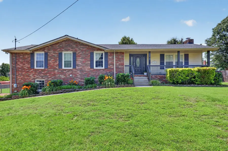 416 Wadebrook Dr, Gallatin, TN 37066 - #3