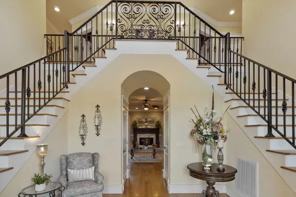 8288 Guthrie Rd, Cross Plains, TN 37049