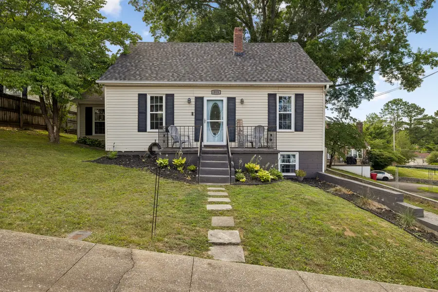 313 Cullum St, Carthage, TN 37030 - #2