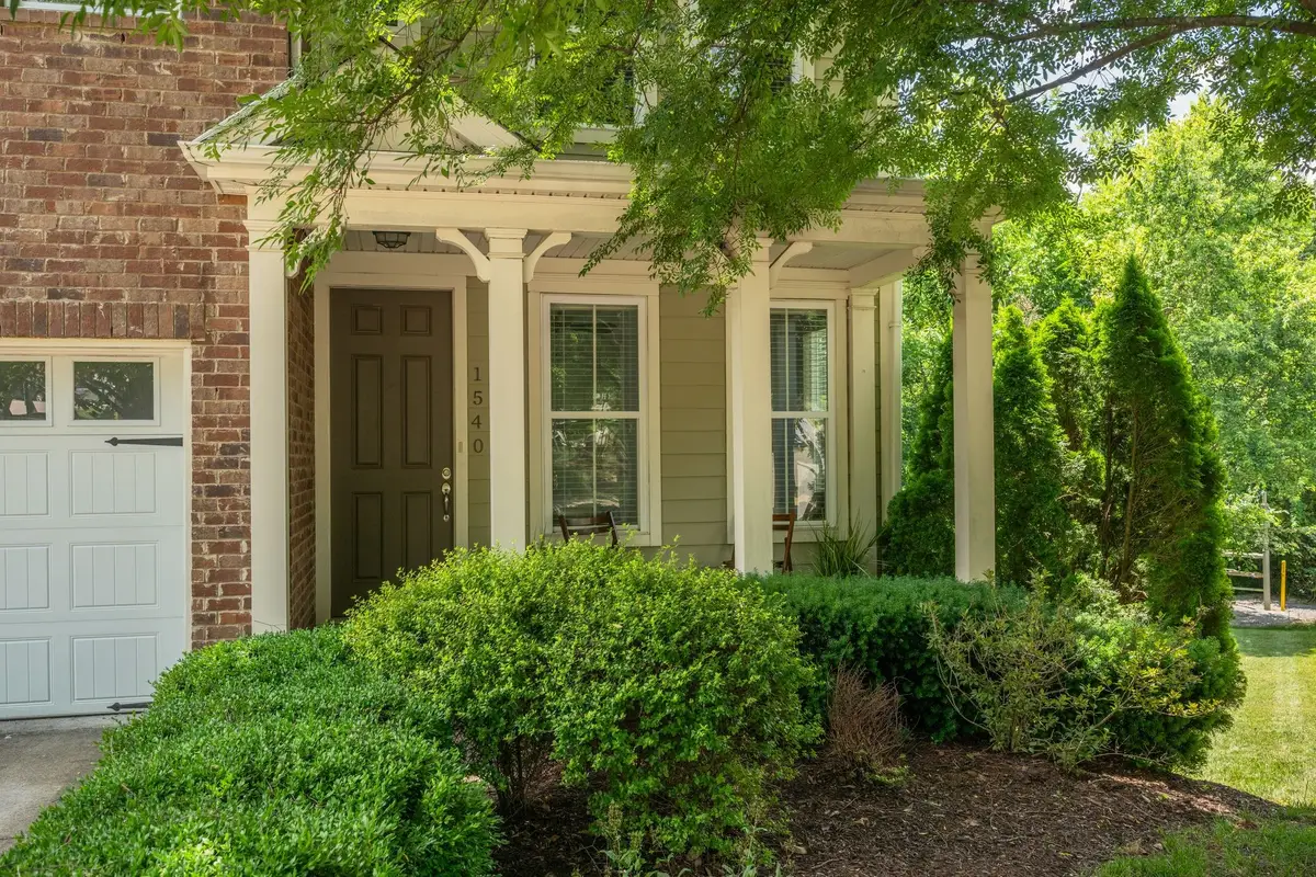 1540 Hampshire Pl, Thompsons Station, TN 37179 - #1