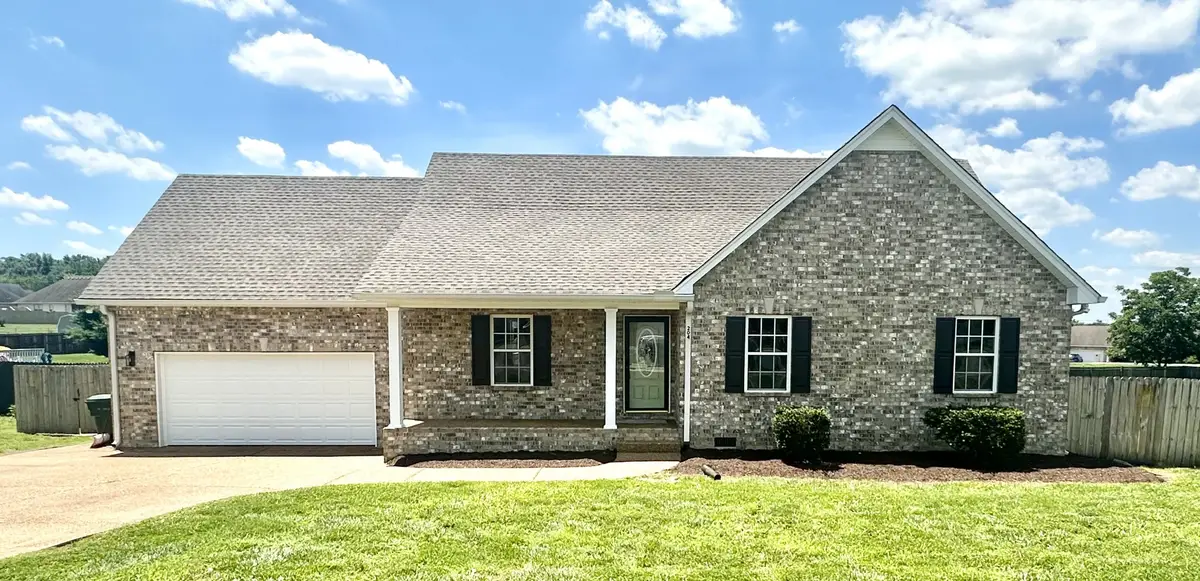 204 Middle Dayle Dr, Portland, TN 37148 - #1