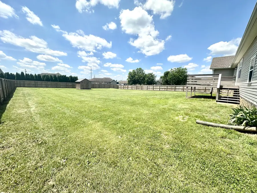 204 Middle Dayle Dr, Portland, TN 37148 - #2