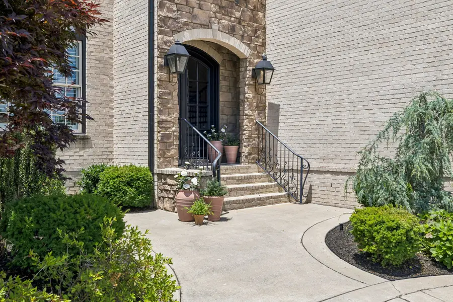 1745 Umbria Dr, Brentwood, TN 37027 - #3
