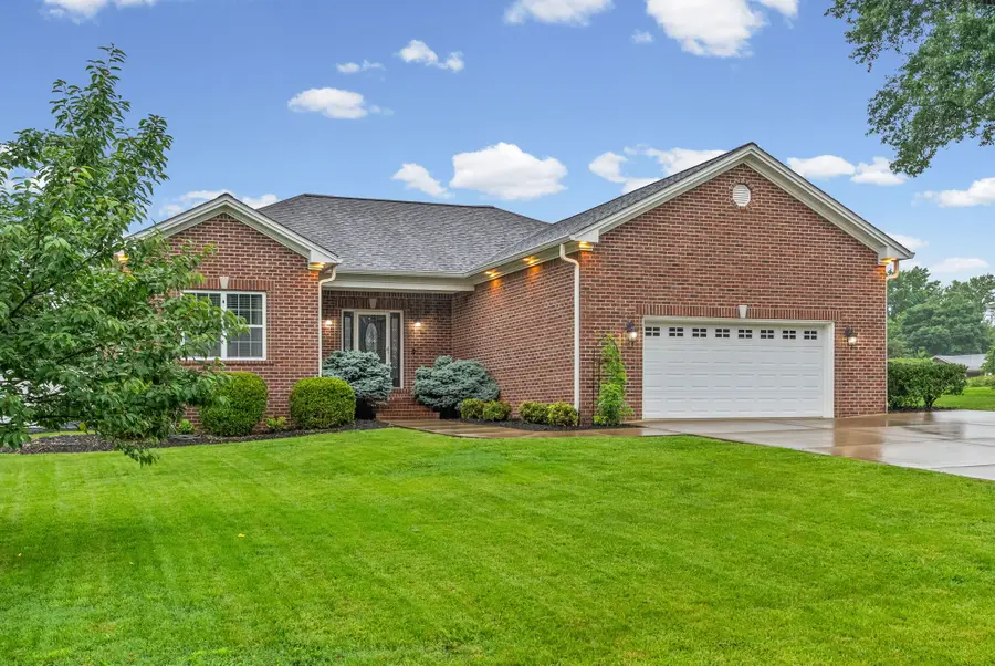 208 Andrew Dr, Hopkinsville, KY 42240 - #2