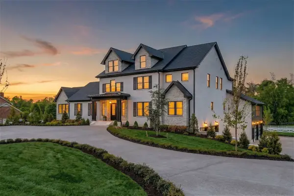 102 Steeplechase Ln, Nashville, TN 37221