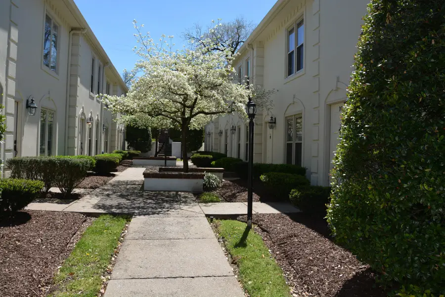 2115 Acklen Ave #APT 5, Nashville, TN 37212 - #3