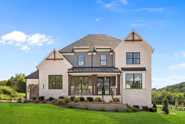7299 Woodruff Dr, Fairview, TN 37062
