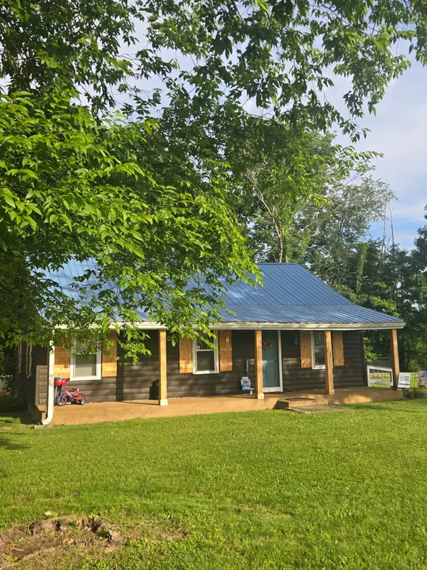 6491 Piney River Rd N, Bon Aqua, TN 37025