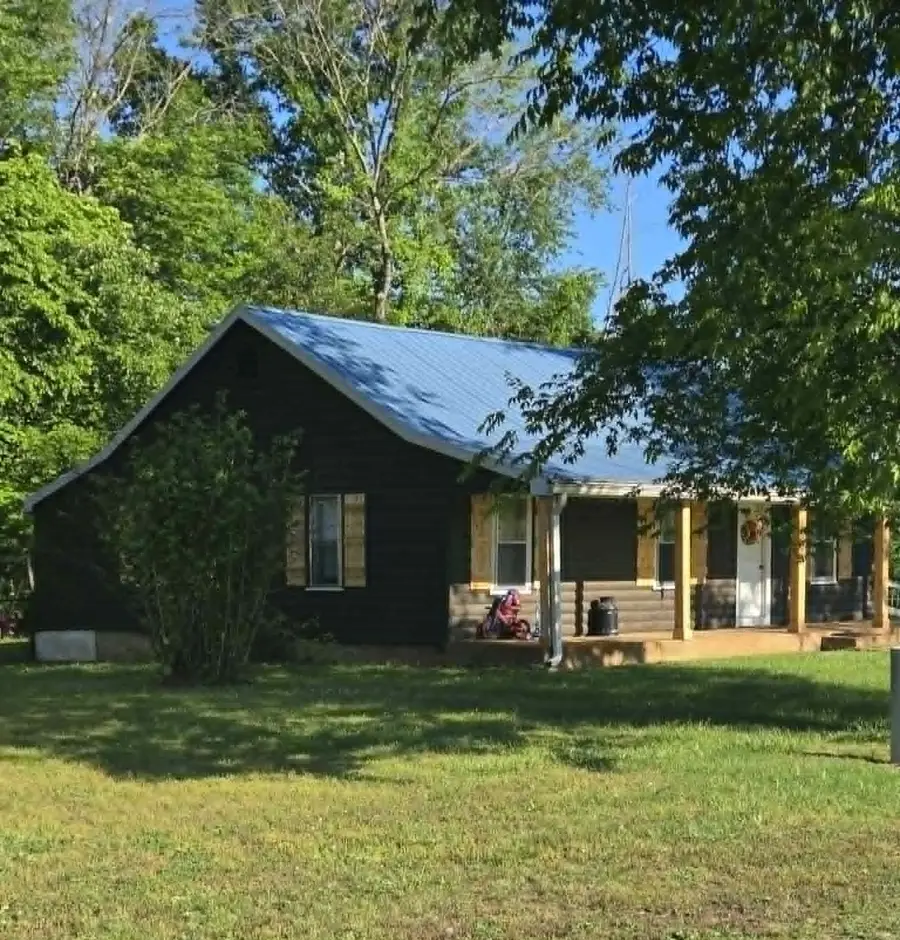 6491 Piney River Rd N, Bon Aqua, TN 37025 - #2