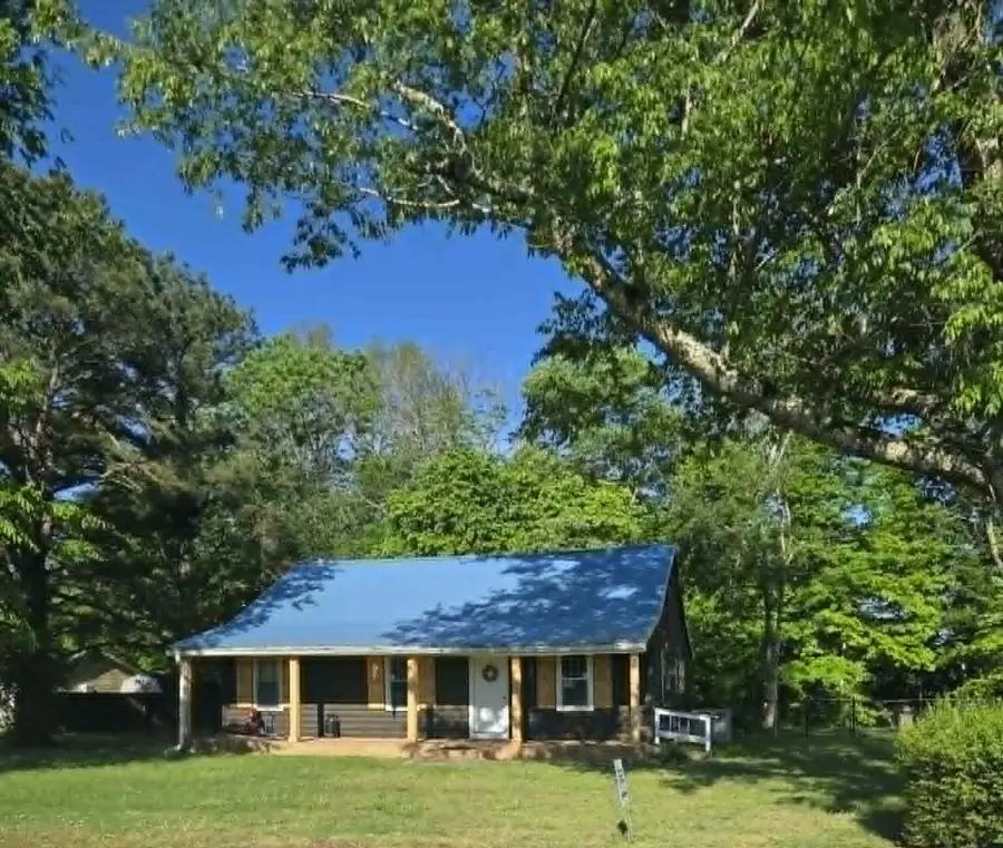 6491 Piney River Rd N, Bon Aqua, TN 37025 - #3
