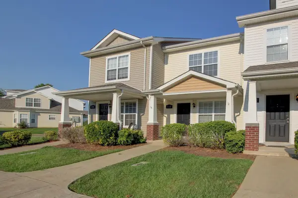 112 Alexander Blvd, Clarksville, TN 37040