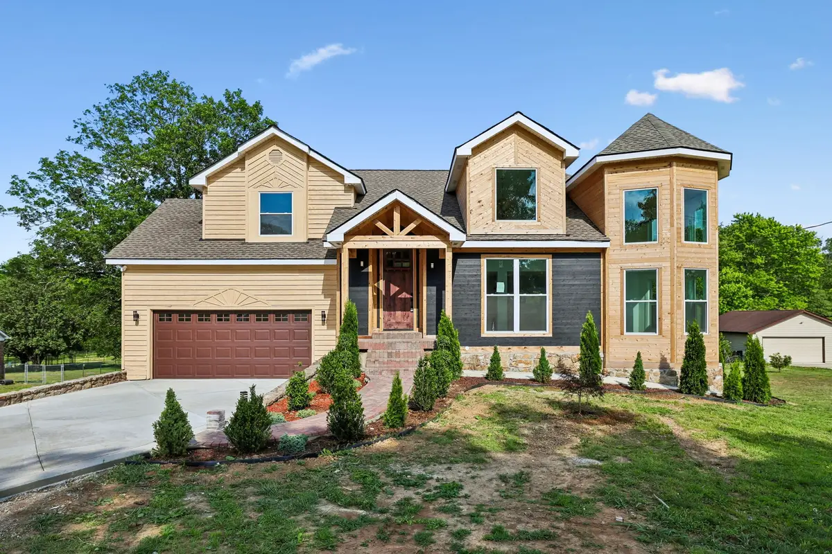 407 Bluegrass Ct, Lebanon, TN 37090 - #1