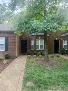 609 Cashmere Dr, Thompsons Station, TN 37179