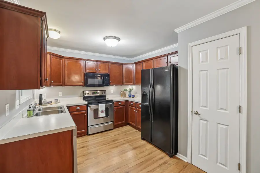 704 Village Green Cir, Murfreesboro, TN 37128 - #3