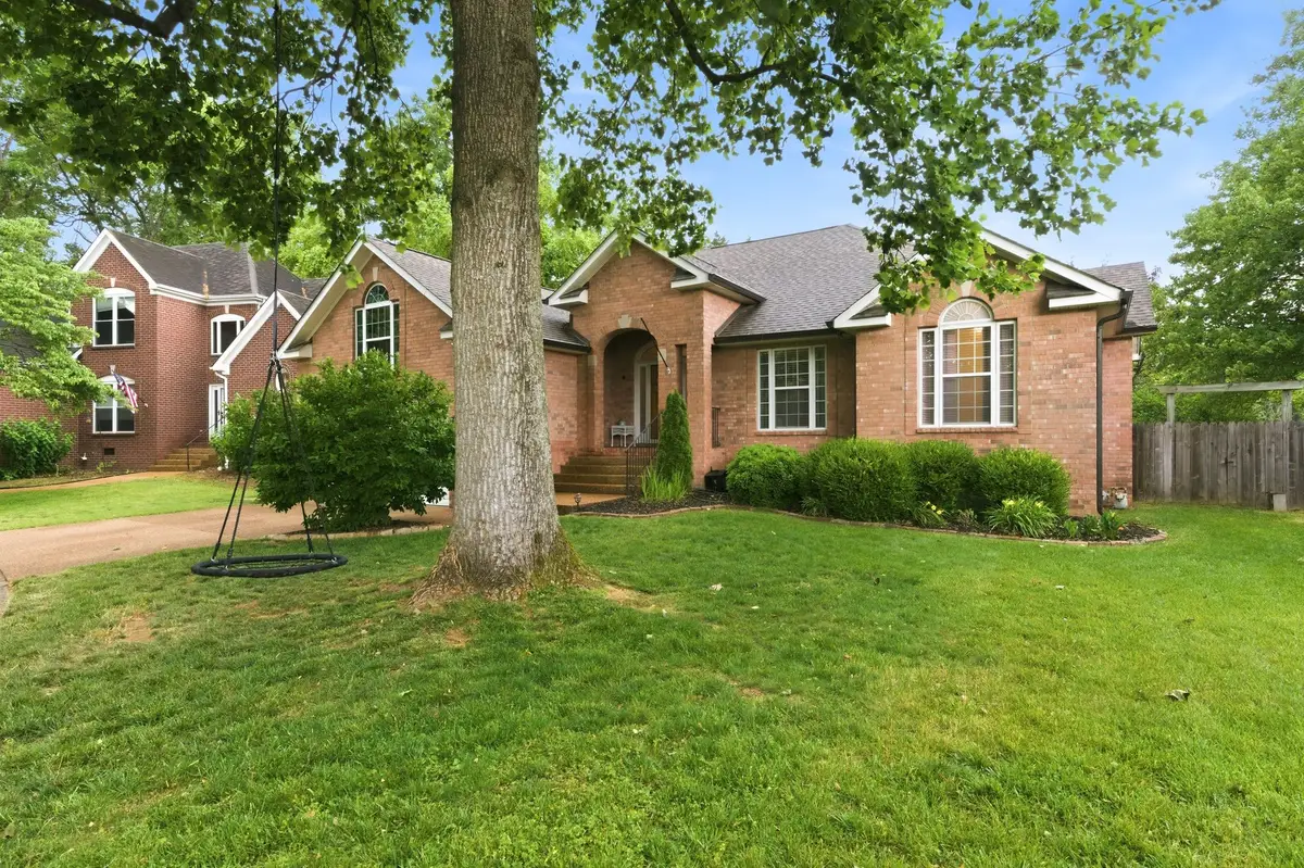 2304 Winder Cir, Franklin, TN 37064 - #1