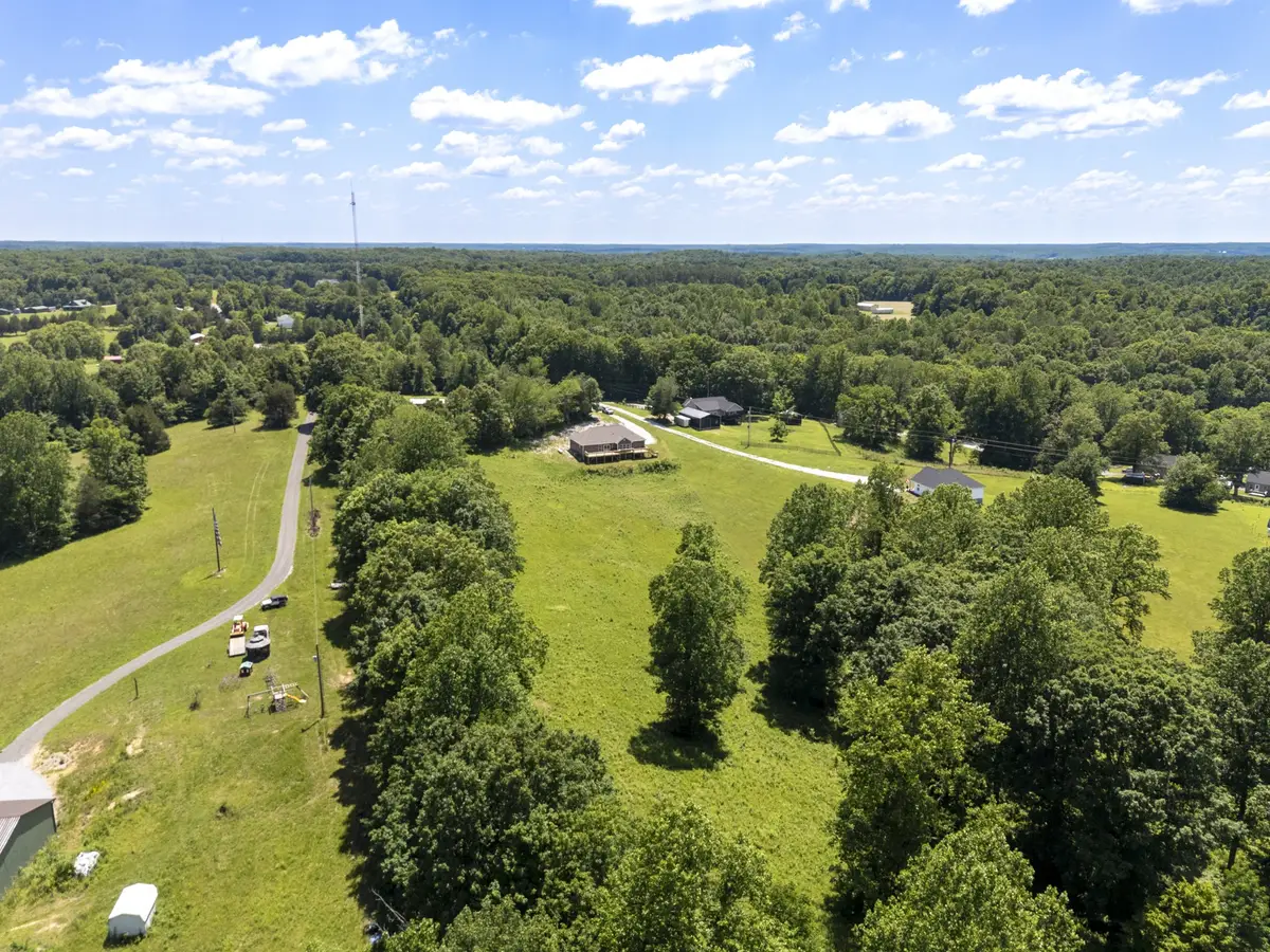 694 Nels Adams Rd, Dickson, TN 37055 - #1