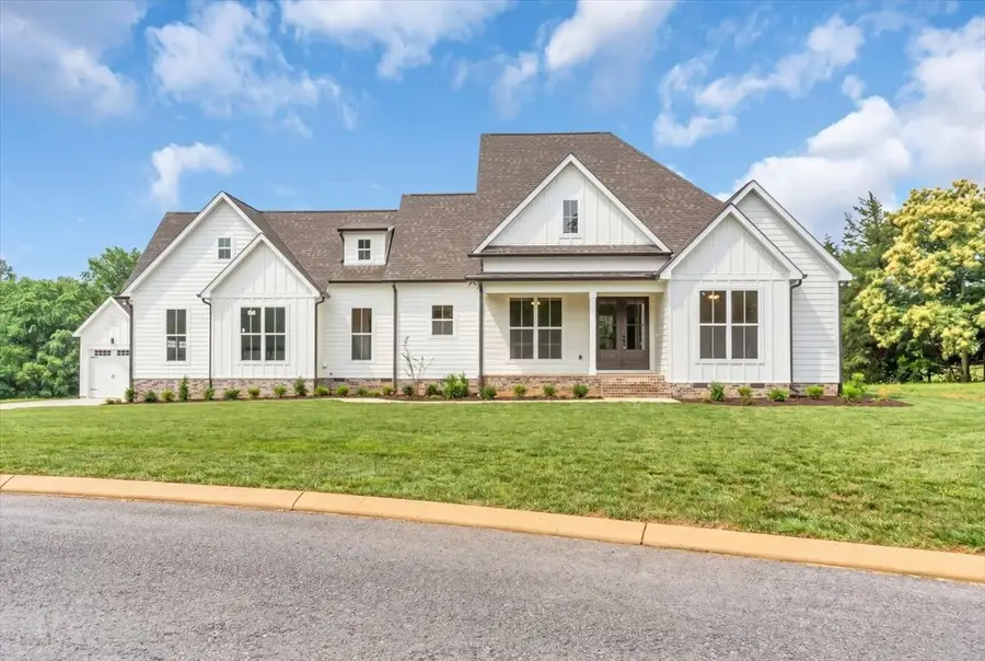74 Summer Lake Ct, Winchester, TN 37398 - #2
