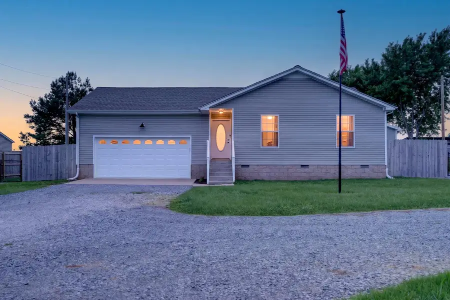 3255 Gracey Herndon Rd, Hopkinsville, KY 42240 - #2