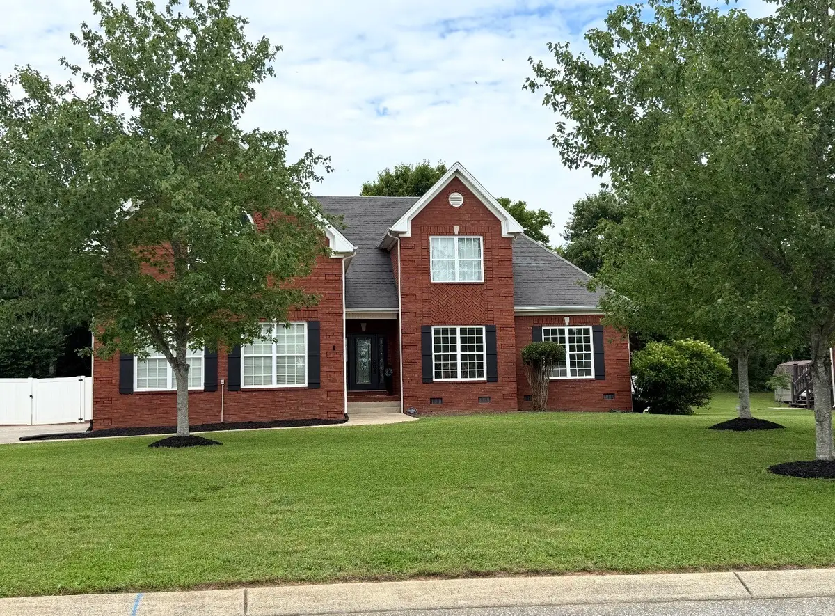 1115 Kacie Dr, Pleasant View, TN 37146 - #1