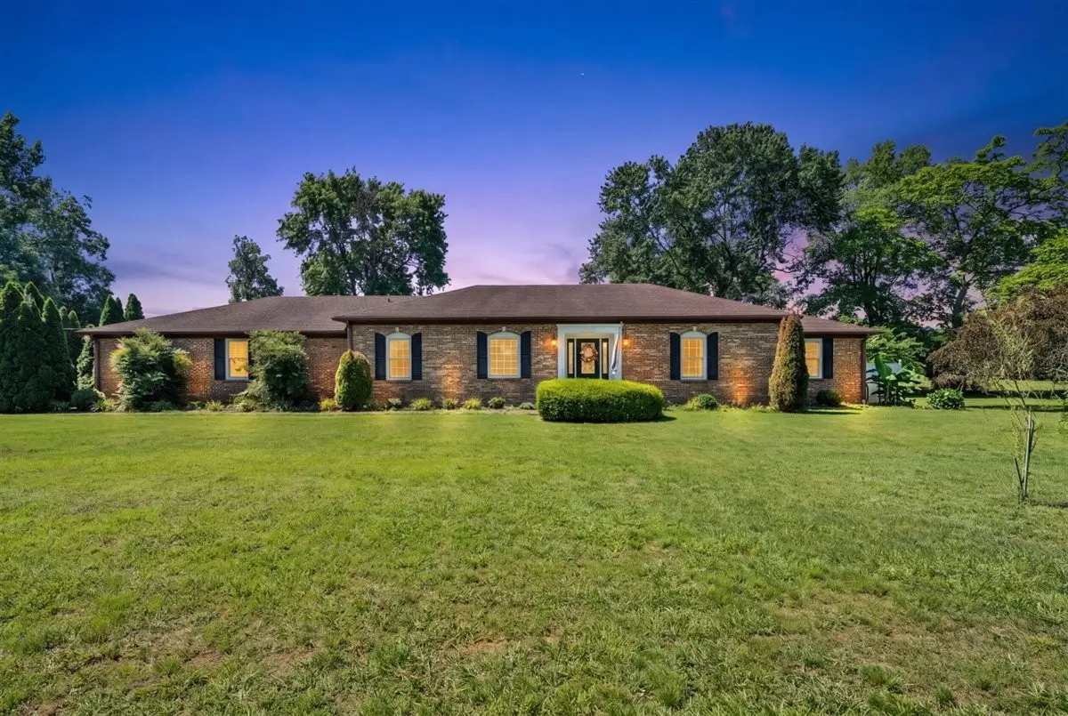 6263 Windrow Rd, Rockvale, TN 37153 - #1
