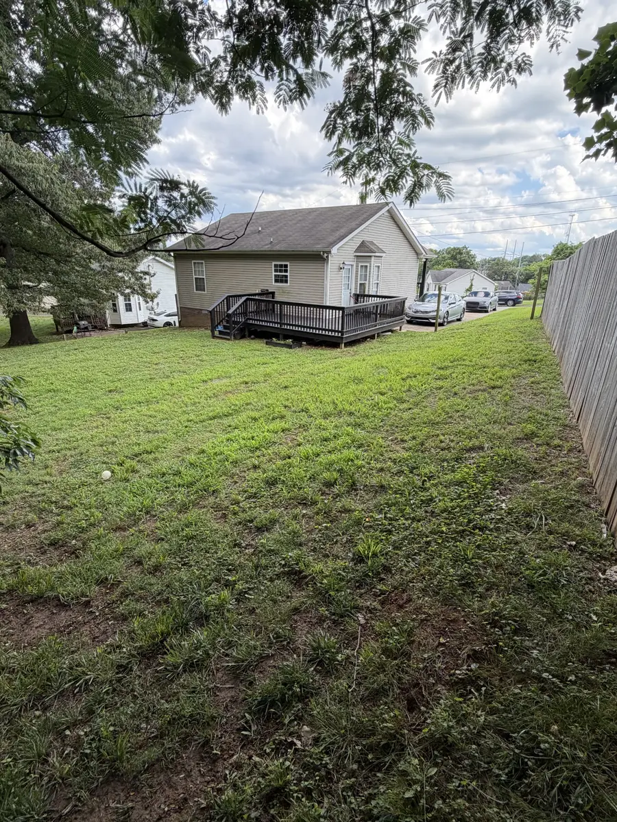 290 Fritz Cir, Clarksville, TN 37042 - #2