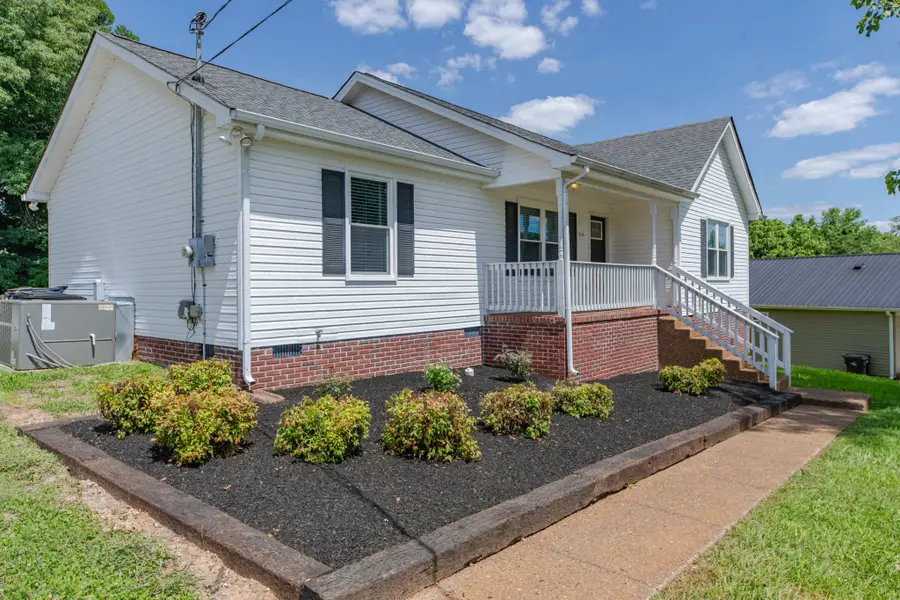 824 Mulberry Dr, Columbia, TN 38401 - #2