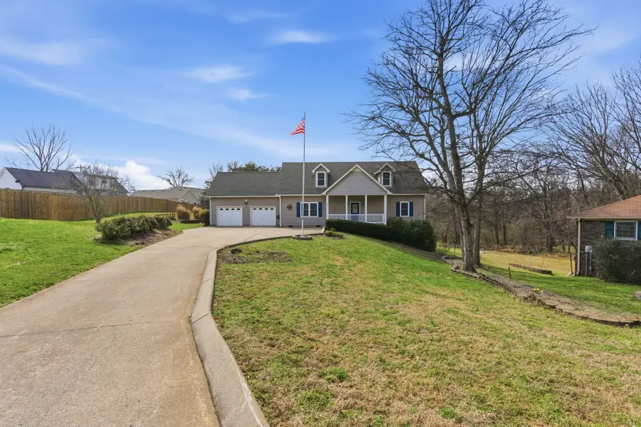 109 Eiger Ct, Columbia, TN 38401 - #3