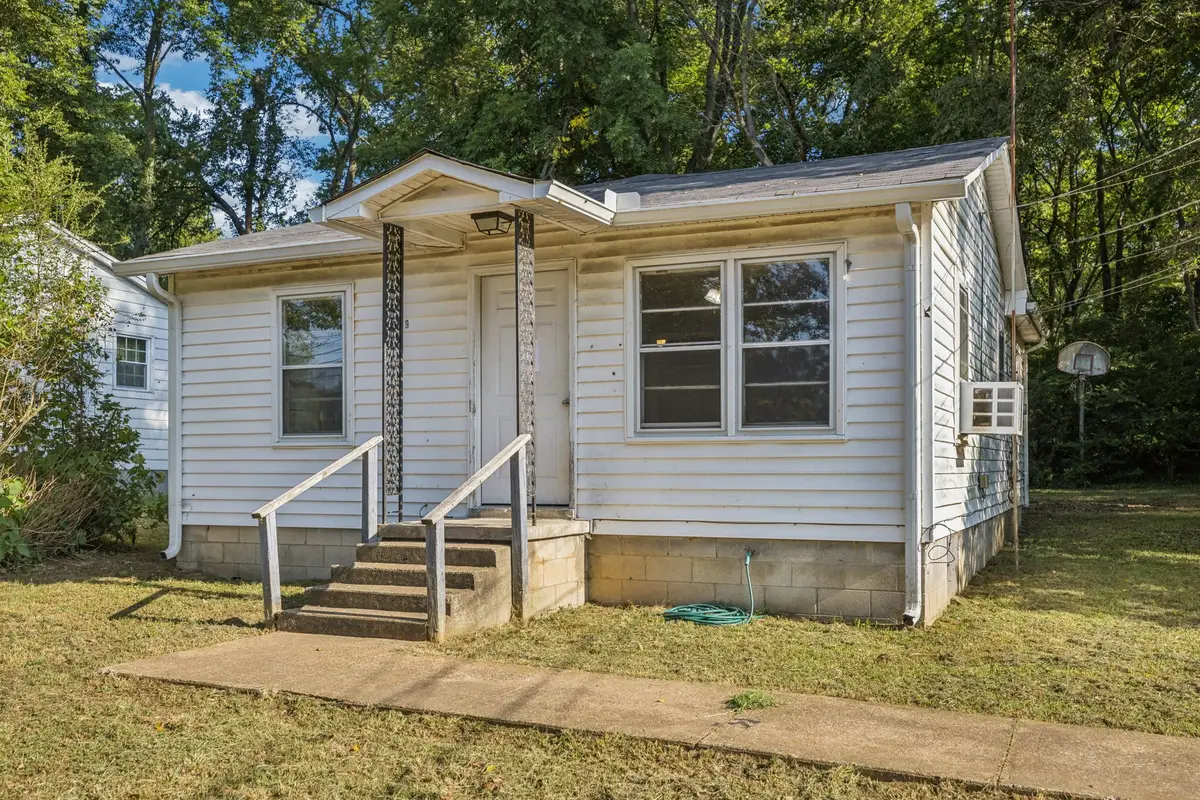 309 Polk St, Columbia, TN 38401 - #1