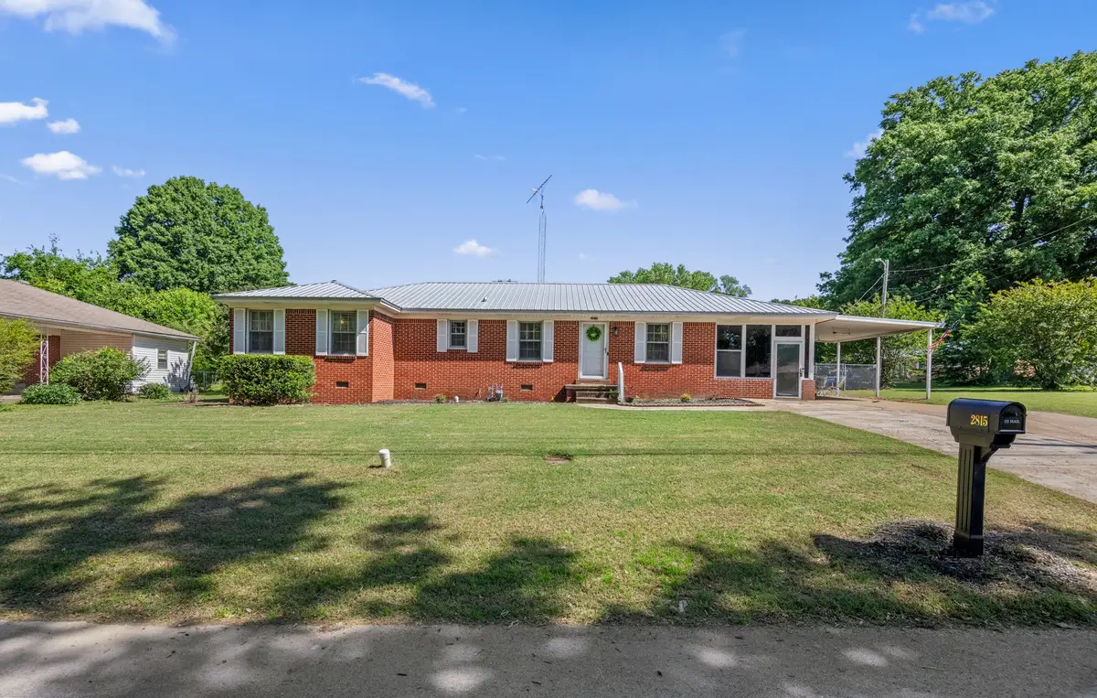 2815 Northwood Blvd, Humboldt, TN 38343 - #1