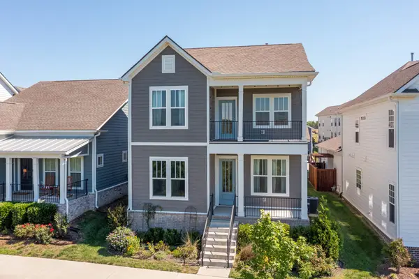 1006 Stoneleigh Ln, Nolensville, TN 37135