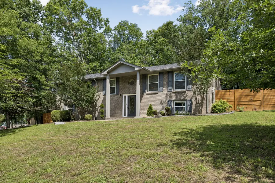 590 Weeping Elm Rd, Mount Juliet, TN 37122 - #3