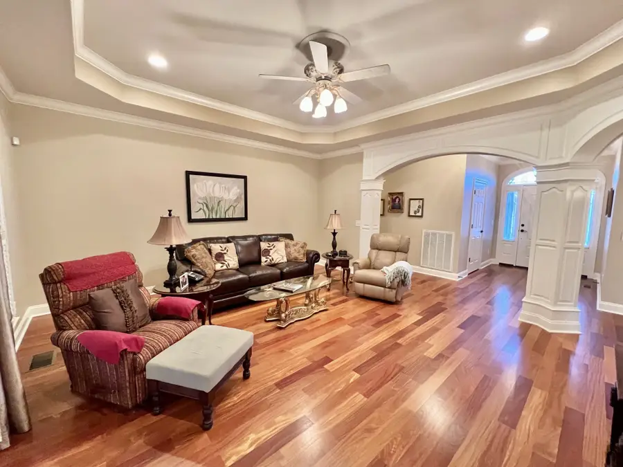 724 Toben Ter N, Lawrenceburg, TN 38464 - #3