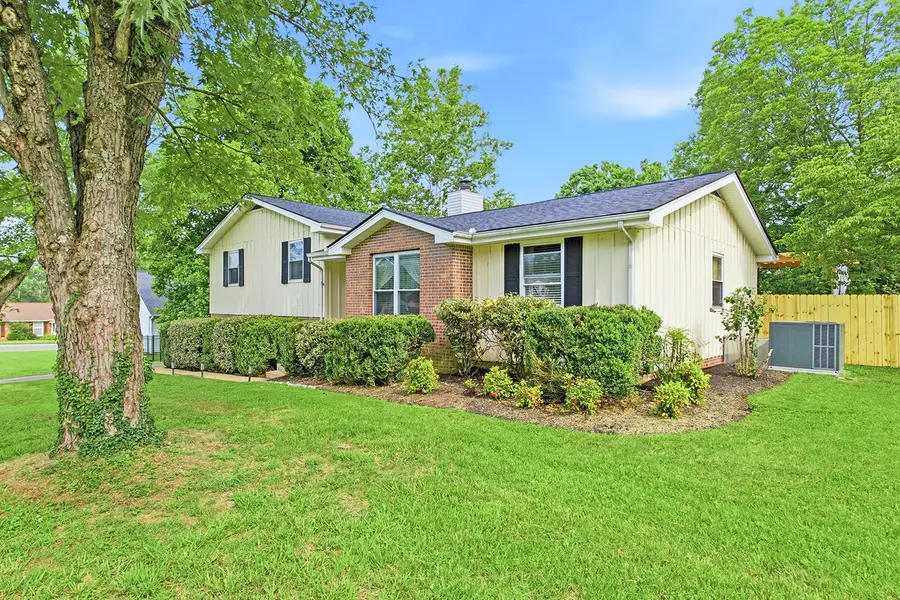 7220 Belle Chasse Dr, Nashville, TN 37221 - #2