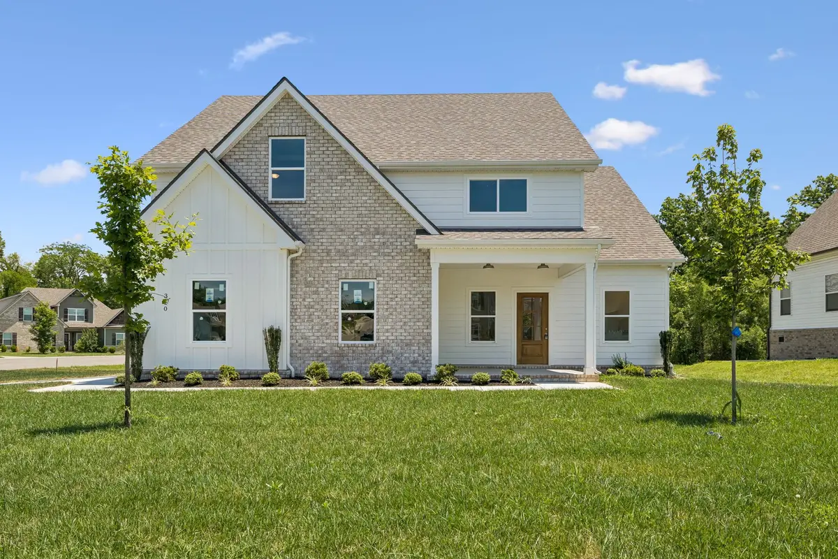 310 Buckadee Rd, La Vergne, TN 37086 - #1
