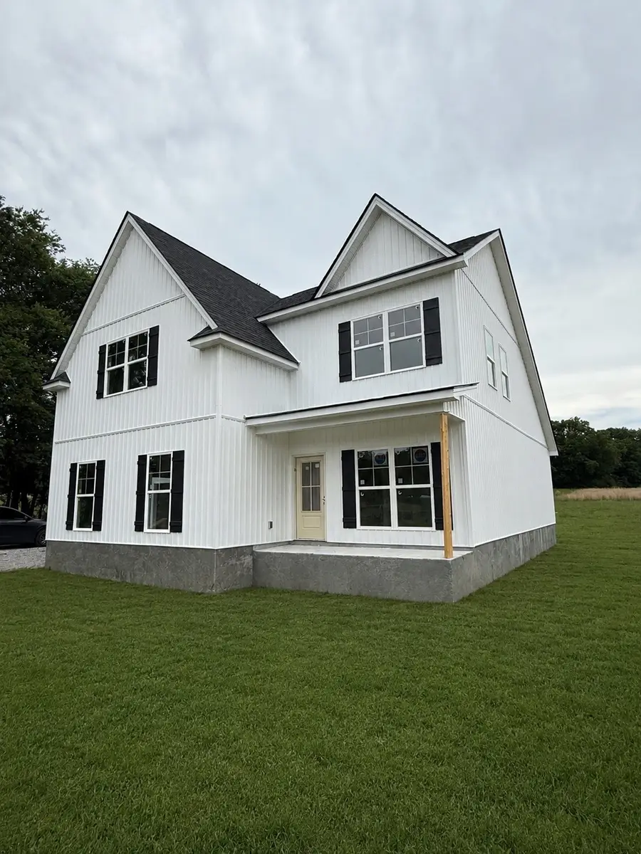 2134 Powell Ln, Lewisburg, TN 37091 - #2