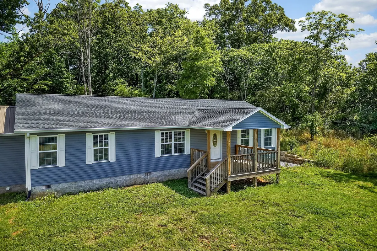 6101 Old Kentucky Rd, Sparta, TN 38583 - #1