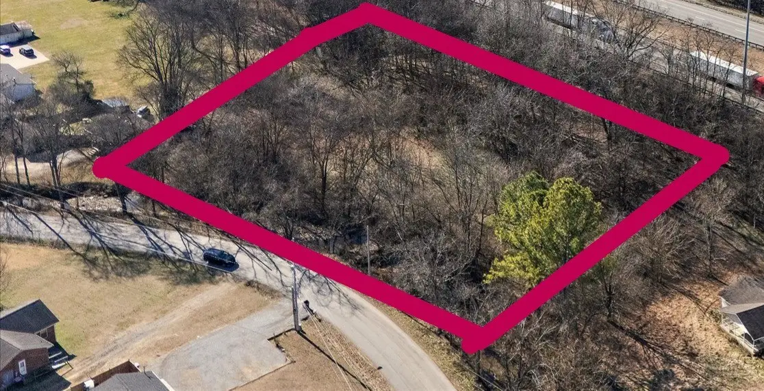 1105 Slaters Creek Rd, Goodlettsville, TN 37072 - #1