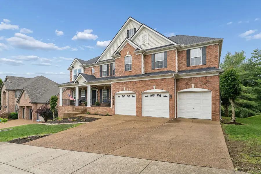1206 Broadmoor Cir, Franklin, TN 37067 - #2