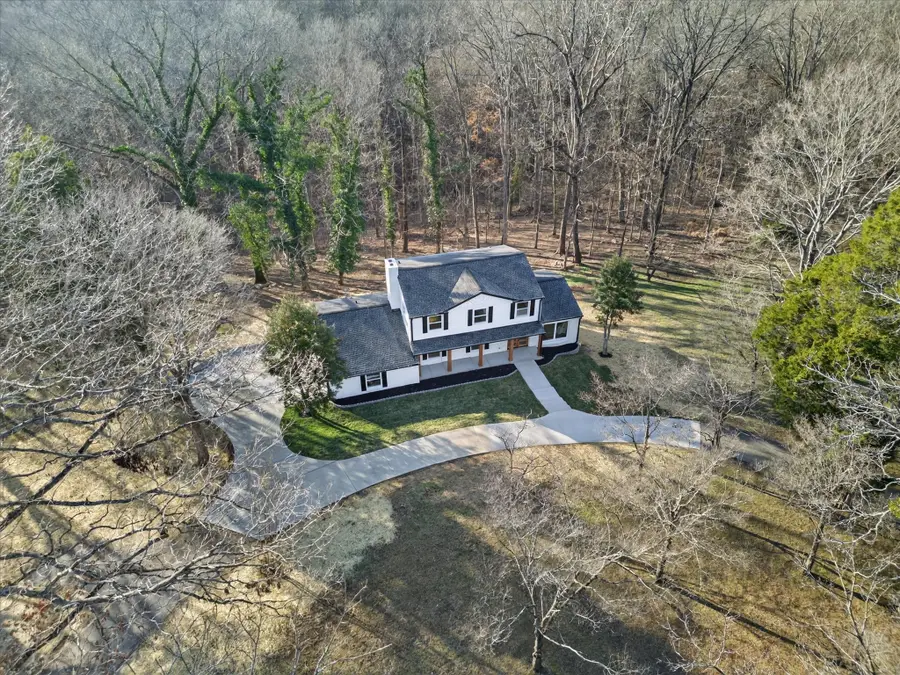 1640 Simpson Dr, Clarksville, TN 37043 - #2