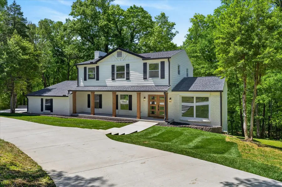 1640 Simpson Dr, Clarksville, TN 37043 - #3