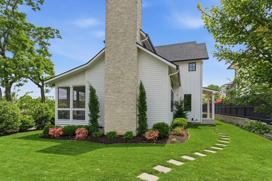 1207 Sweetbriar Avenue, Nashville, TN 37212 - #3