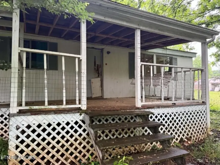 1604 Lamar Street, Athens, TN 37303 - #2